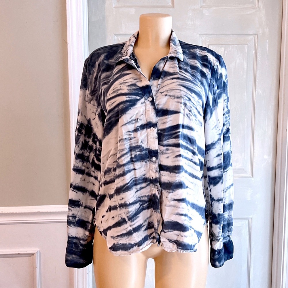 Bella Dahl Button Down Shirt M Womens Tie Dye Tencel Blue Coastal Boho B2948-689